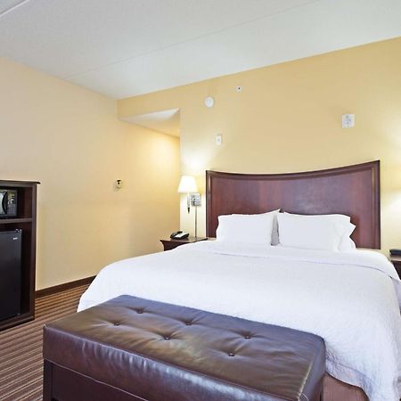 Hampton Inn Gainesville-Haymarket Exterior photo