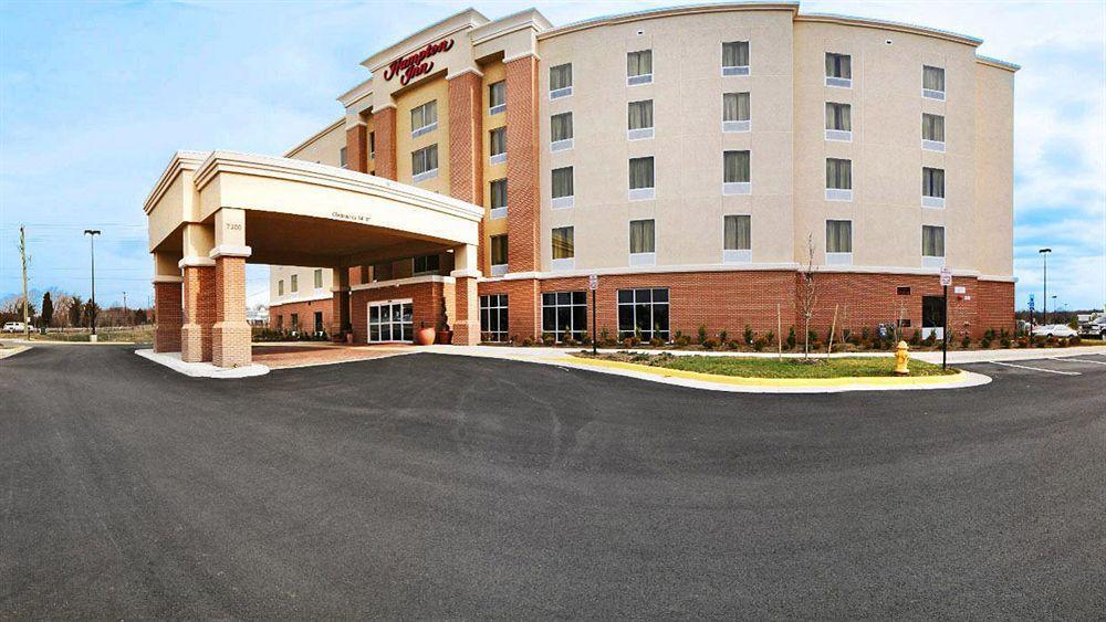 Hampton Inn Gainesville-Haymarket Exterior photo